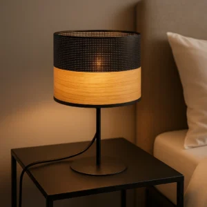 Klimatyczna lampka nocna z elementami drewna w stylu BOHO